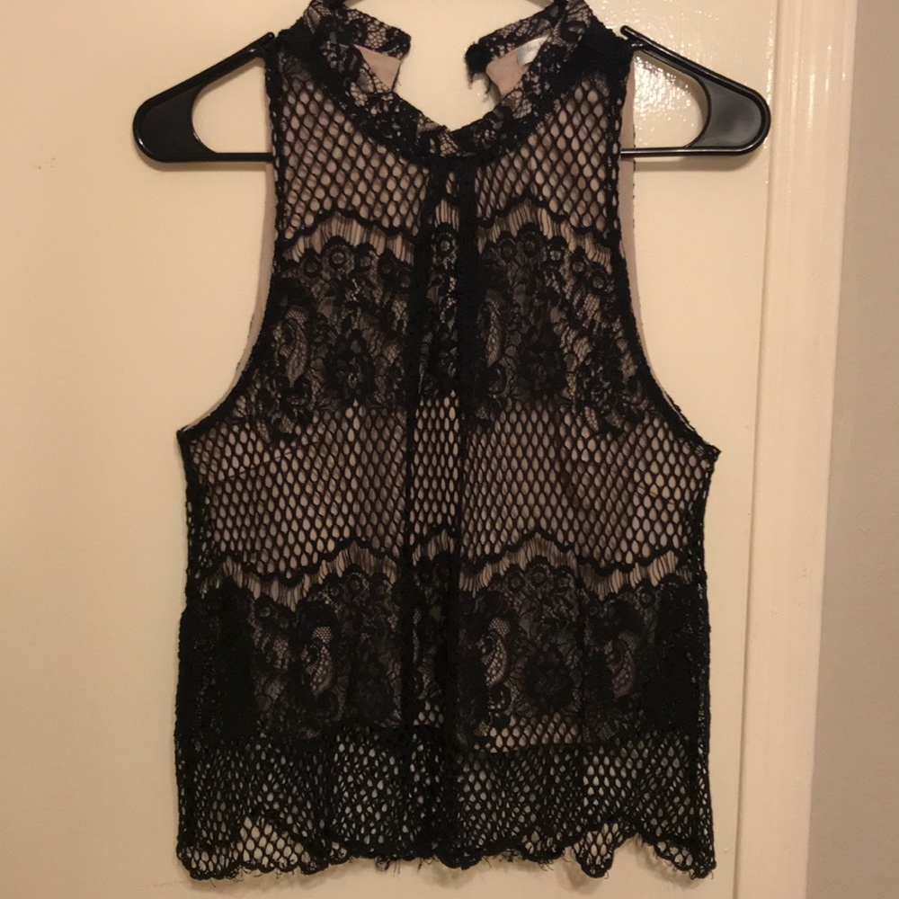 Crop lace top
